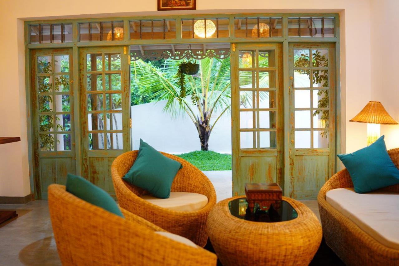 Ronaya Surf Waves Villa Dikwella Eksteriør bilde