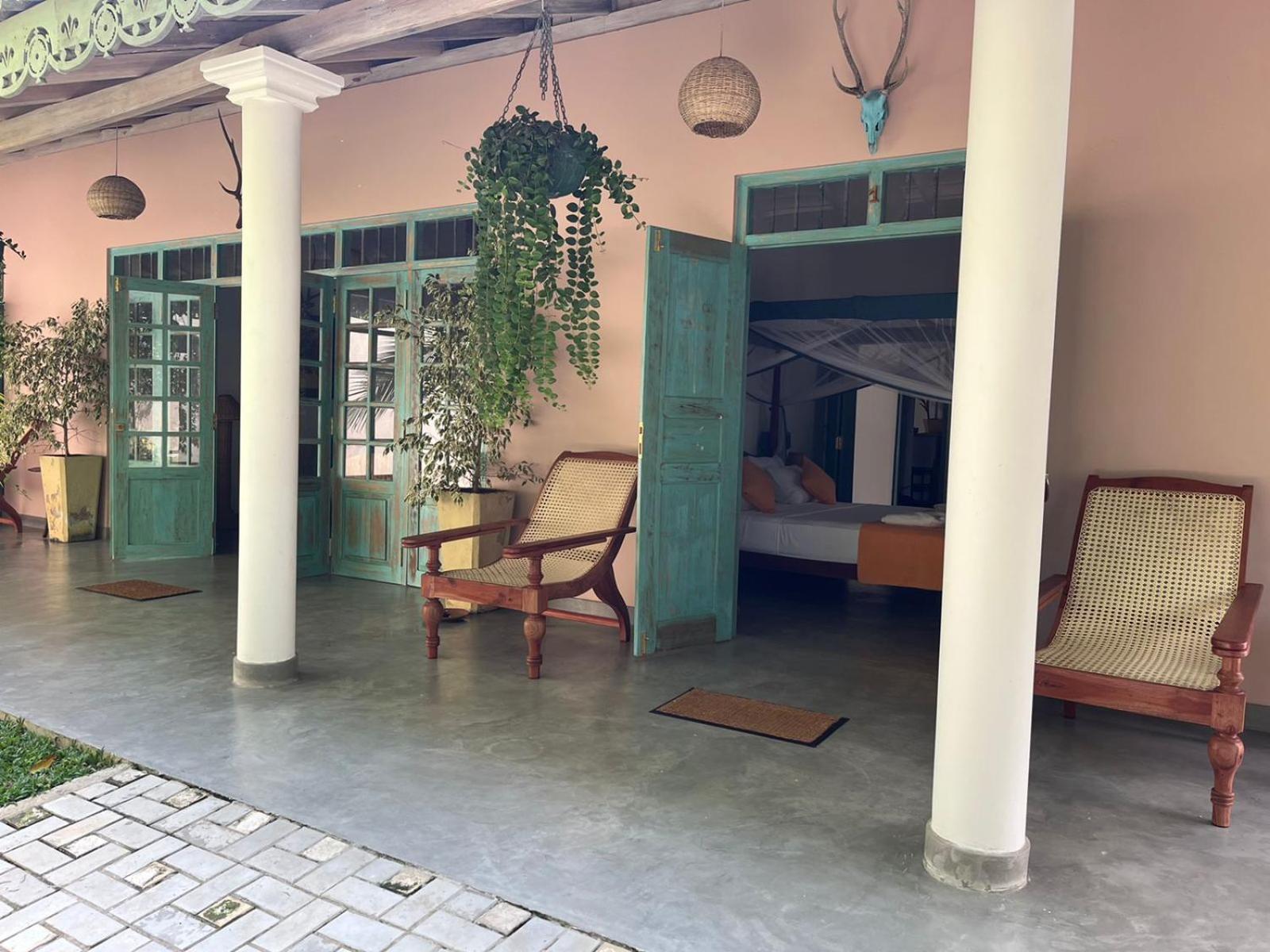 Ronaya Surf Waves Villa Dikwella Eksteriør bilde
